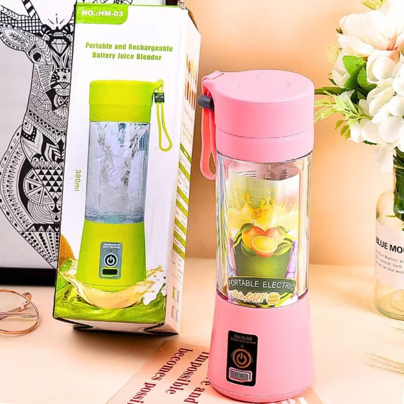 Minibatidora de frutas, portátil y práctica.